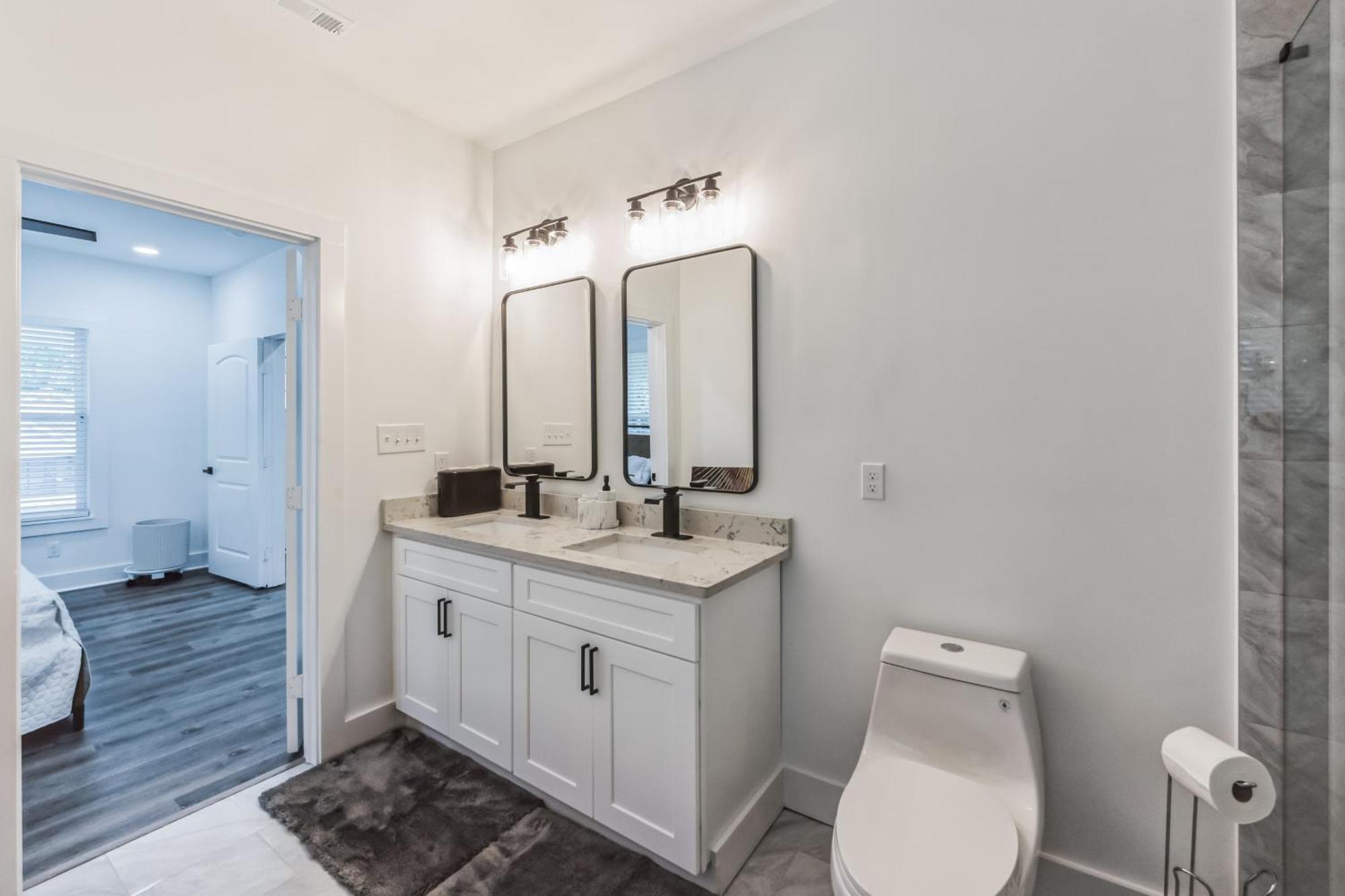 Centrally Located Home In Atlanta-10 Mins From Ga Aquarium, Mercedes Benz Stadium, & Much More Exterior photo